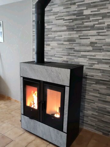 Poêle mixte granulés et bois – KLOVER DUAL